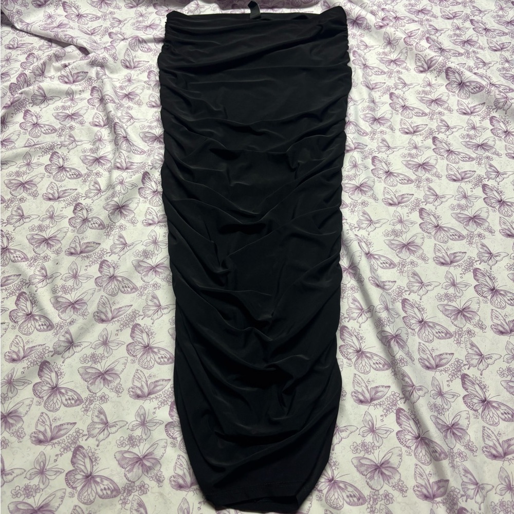 🍄Windsor Black Ruched Strapless Dress